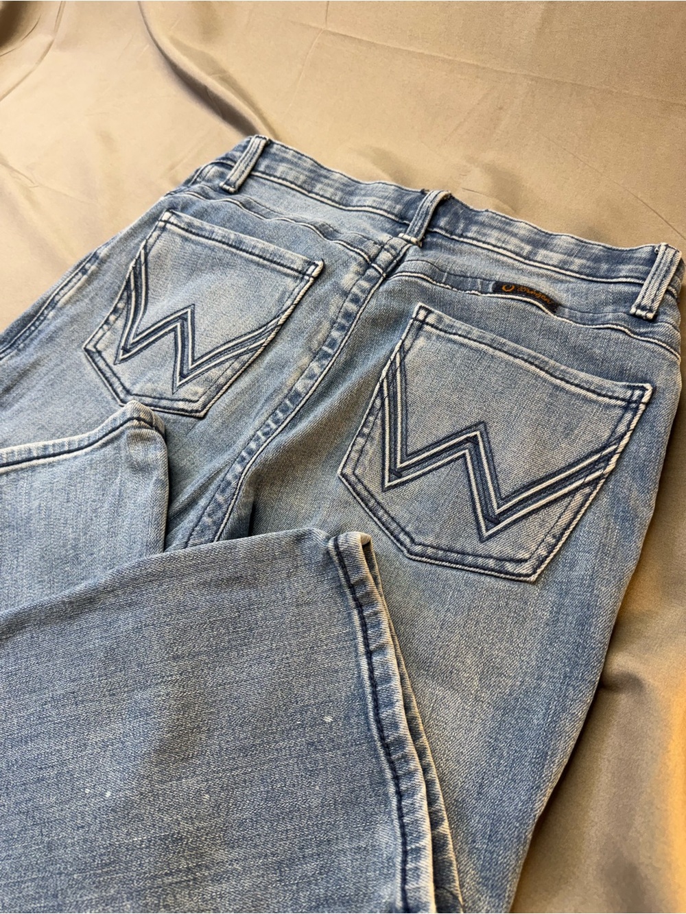 Women’s Wrangler Light Blue Riding Jeans - Classic Back Pocket Stitch